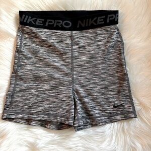 Women’s Nike Pro Shorts Spandex- Small